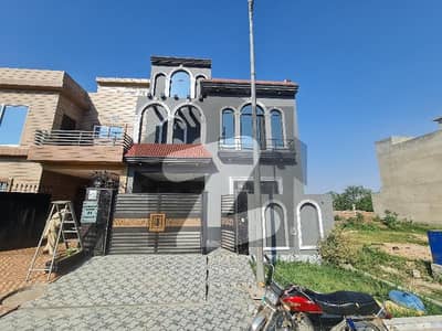 5 MARLA BRAND NEW MODREN HOUSE MOST BEAUTIFUL PRIME LOCATION FOR SALE IN NEW LAHORE CITY PHASE 1 SUI GAS AND WAPDA AREA 40 FEET ROAD 5 MARLA BRAND NEW MODREN HOUSE MOST BEAUTIFUL PRIME LOCATION FOR SALE IN NEW LAHORE CITY PHASE 1 SUI GAS AND WAPDA AREA 40 FEET ROAD