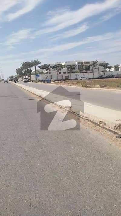 500 SQUARE YARD RESIDENTIAL PLOT FOR SELL IN DHA PHASE 8.