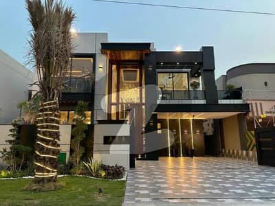 Prime Location Royal Orchard House Sized 20 Marla Is Available