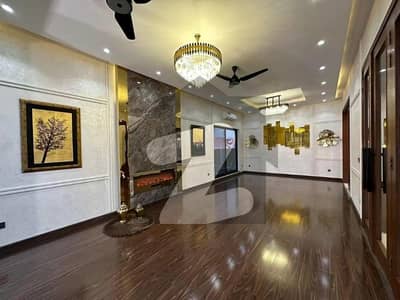 10 Marla Beautiful Modern House Royal Orchard Multan Public School Road