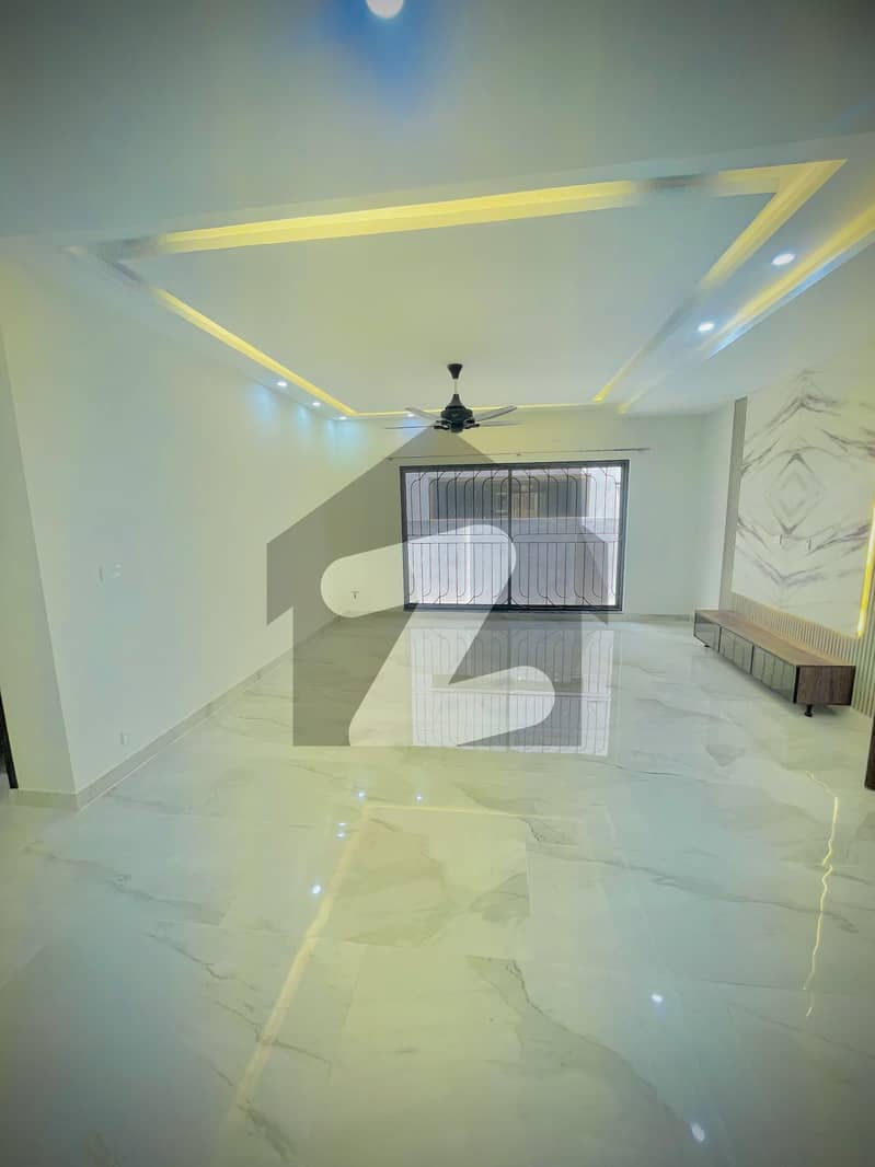 Facing green belt Brand New Luxury 5 Bedrooms House Available Urgent For Rent With 1 Year Warranty Near To KFC JALAL SONS Carefore SUB WAY And All Facilities Facing green belt Brand New Luxury 5 Bedrooms House Available Urgent For Rent With 1 Year Warranty Near To KFC JALAL SONS Carefore SUB WAY And All Facilities