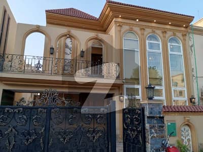 بحریہ ٹاؤن ۔ بلاک سی سی بحریہ ٹاؤن سیکٹرڈی,بحریہ ٹاؤن,لاہور میں 5 کمروں کا 10 مرلہ مکان 4.0 لاکھ میں کرایہ پر دستیاب ہے۔ بحریہ ٹاؤن ۔ بلاک سی سی بحریہ ٹاؤن سیکٹرڈی,بحریہ ٹاؤن,لاہور میں 5 کمروں کا 10 مرلہ مکان 4.0 لاکھ میں کرایہ پر دستیاب ہے۔
