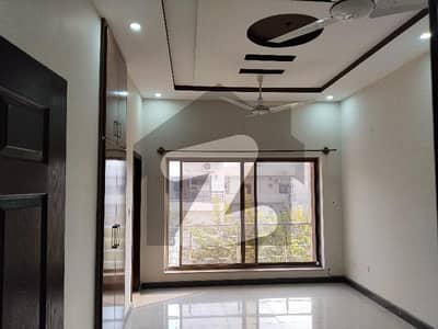 Unoccupied Lower Portion Of 5 Marla Is Available For rent In Pakistan Town Unoccupied Lower Portion Of 5 Marla Is Available For rent In Pakistan Town