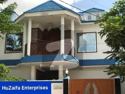 Beautifull House Available For Sale In Vip Prime Location of Gulshan e Maymar Sector R1 Beautifull House Available For Sale In Vip Prime Location of Gulshan e Maymar Sector R1