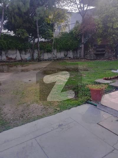 یو ای ٹی ہاؤسنگ سوسائٹی ۔ بلاک بی یو ای ٹی ہاؤسنگ سوسائٹی,لاہور میں 1 کنال رہائشی پلاٹ 2.35 کروڑ میں برائے فروخت۔ یو ای ٹی ہاؤسنگ سوسائٹی ۔ بلاک بی یو ای ٹی ہاؤسنگ سوسائٹی,لاہور میں 1 کنال رہائشی پلاٹ 2.35 کروڑ میں برائے فروخت۔