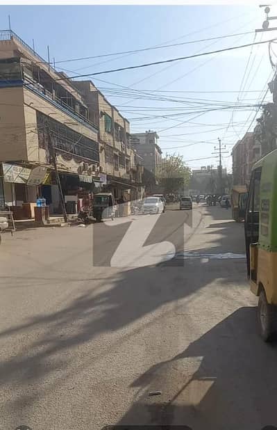 مسکان چورنگی کراچی میں 2 مرلہ دکان 5.25 کروڑ میں برائے فروخت۔