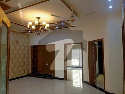 بحریہ ٹاؤن آئرس بلاک بحریہ ٹاؤن سیکٹر سی,بحریہ ٹاؤن,لاہور میں 3 کمروں کا 10 مرلہ بالائی پورشن 50.0 ہزار میں کرایہ پر دستیاب ہے۔