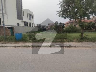 ڈی ایچ اے فیز 2 - سیکٹر بی ڈی ایچ اے ڈیفینس فیز 2,ڈی ایچ اے ڈیفینس,اسلام آباد میں 1 کنال رہائشی پلاٹ 4.2 کروڑ میں برائے فروخت۔ ڈی ایچ اے فیز 2 - سیکٹر بی ڈی ایچ اے ڈیفینس فیز 2,ڈی ایچ اے ڈیفینس,اسلام آباد میں 1 کنال رہائشی پلاٹ 4.2 کروڑ میں برائے فروخت۔