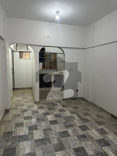 1050 Square Feet Flat For Sale In The Perfect Location Of Gulshan-E-Iqbal 1050 Square Feet Flat For Sale In The Perfect Location Of Gulshan-E-Iqbal