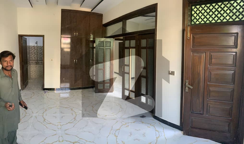 1 Kanal Upper Portion for Rent | Prime Location E-11 1 Kanal Upper Portion for Rent | Prime Location E-11
