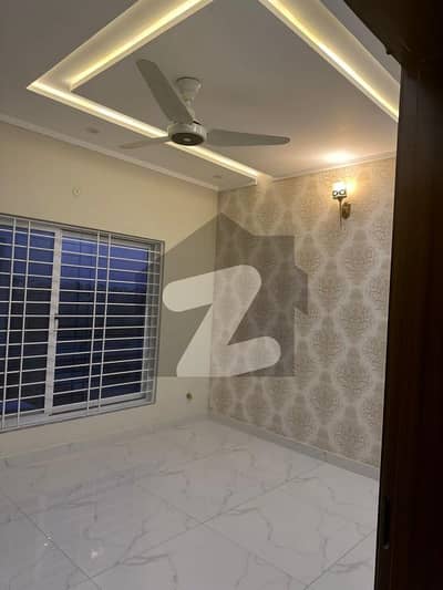 5 Marla Beautiful House Available for sale