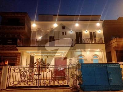 ڈی ایچ اے فیز 2 - سیکٹر جے ڈی ایچ اے ڈیفینس فیز 2,ڈی ایچ اے ڈیفینس,اسلام آباد میں 5 کمروں کا 10 مرلہ مکان 6.5 کروڑ میں برائے فروخت۔ ڈی ایچ اے فیز 2 - سیکٹر جے ڈی ایچ اے ڈیفینس فیز 2,ڈی ایچ اے ڈیفینس,اسلام آباد میں 5 کمروں کا 10 مرلہ مکان 6.5 کروڑ میں برائے فروخت۔