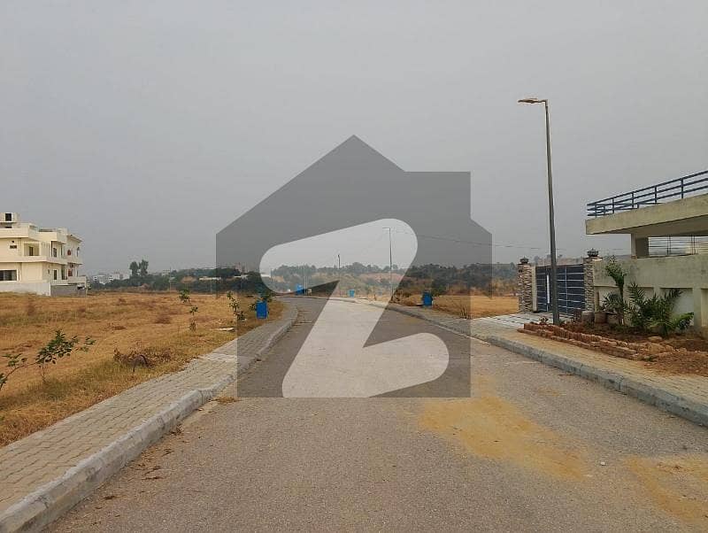 1 Kanal Plot Available For Sale 1 Kanal Plot Available For Sale