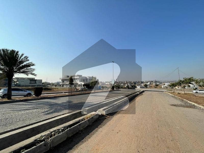 8 Marla commercial plot available for sale 8 Marla commercial plot available for sale