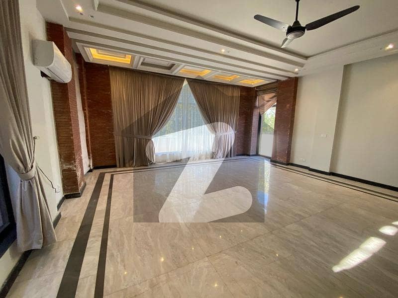 ایف ۔ 8 اسلام آباد میں 5 کمروں کا 1 کنال مکان 24.5 کروڑ میں برائے فروخت۔ ایف ۔ 8 اسلام آباد میں 5 کمروں کا 1 کنال مکان 24.5 کروڑ میں برائے فروخت۔