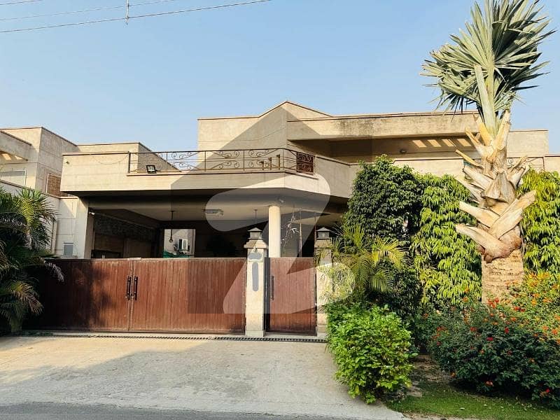 ASKARI 11 1 KANAL CORNER HOUSE FOR SALE UNIQUE OFFER ASKARI 11 1 KANAL CORNER HOUSE FOR SALE UNIQUE OFFER