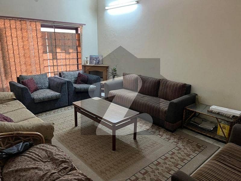 3.5 Marla 1 Unit House For Sale