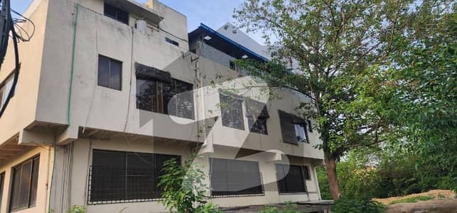 ایف ۔ 7 مرکز ایف ۔ 7,اسلام آباد میں 2 کنال عمارت 19.0 لاکھ میں کرایہ پر دستیاب ہے۔