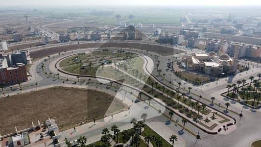 A Good Location Residential Plot Of 10 Marla In Gujranwala