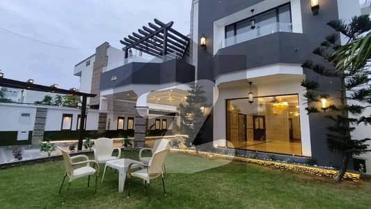 666 Sq. Yds. Fully Renovated Ultra Modern & Luxurious Bungalow For Sale At Khayaban-E-Sehar, DHA Phase 6 666 Sq. Yds. Fully Renovated Ultra Modern & Luxurious Bungalow For Sale At Khayaban-E-Sehar, DHA Phase 6