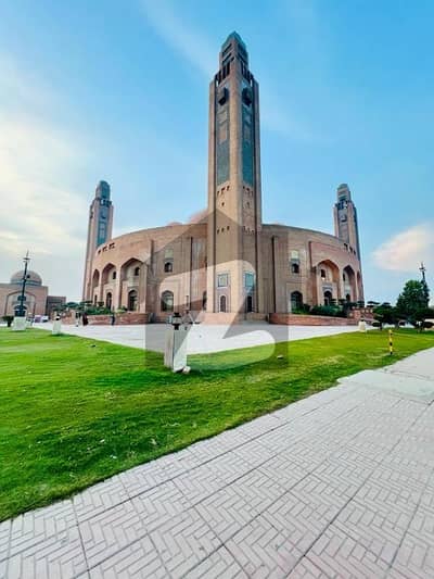 BEAUTIFUL 12 MARLA PLOT for Sale in Tauheed Block, Bahria Town Lahore. BEAUTIFUL 12 MARLA PLOT for Sale in Tauheed Block, Bahria Town Lahore.
