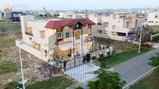 ڈی ایچ اے فیز 7 - بلاک یو فیز 7,ڈیفنس (ڈی ایچ اے),لاہور میں 5 کمروں کا 1 کنال مکان 11.75 کروڑ میں برائے فروخت۔ ڈی ایچ اے فیز 7 - بلاک یو فیز 7,ڈیفنس (ڈی ایچ اے),لاہور میں 5 کمروں کا 1 کنال مکان 11.75 کروڑ میں برائے فروخت۔