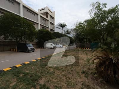 Great For Weddings, Events, Carnivals, Futsall, Outdoor Exercise Area