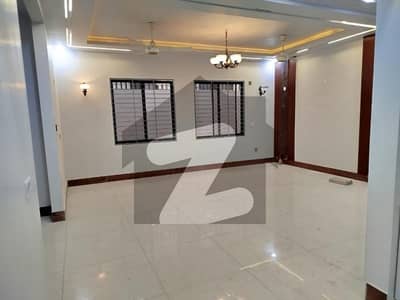ڈی ایچ اے فیز 6 ڈی ایچ اے ڈیفینس,کراچی میں 3 کمروں کا 1 کنال زیریں پورشن 2.15 لاکھ میں کرایہ پر دستیاب ہے۔ ڈی ایچ اے فیز 6 ڈی ایچ اے ڈیفینس,کراچی میں 3 کمروں کا 1 کنال زیریں پورشن 2.15 لاکھ میں کرایہ پر دستیاب ہے۔