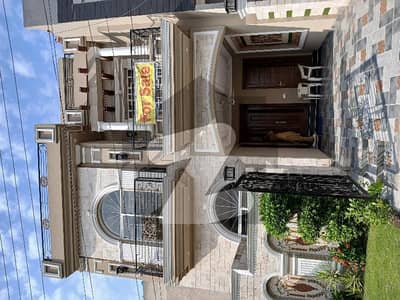 Get This Amazing Prime Location 5 Marla House Available In Formanites Housing Scheme Block E Get This Amazing Prime Location 5 Marla House Available In Formanites Housing Scheme Block E