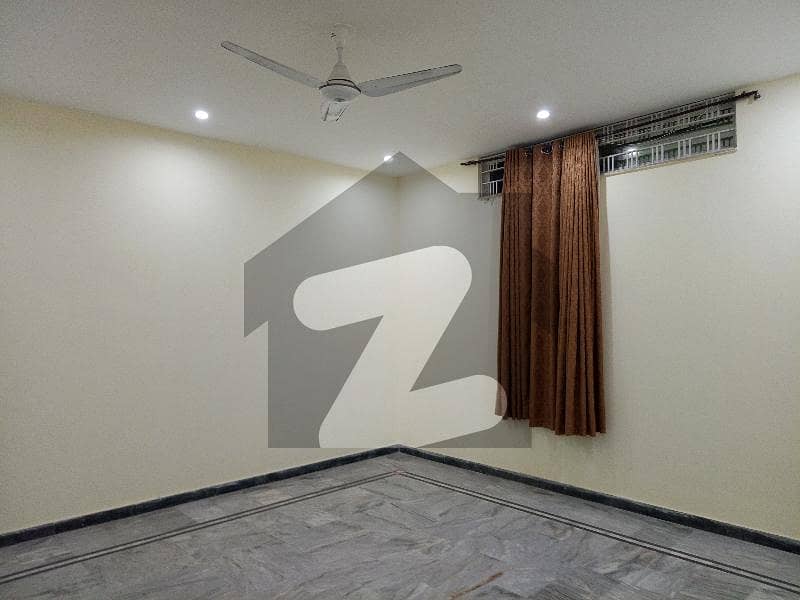 14 Marla 3 Bed Open Basement 14 Marla 3 Bed Open Basement
