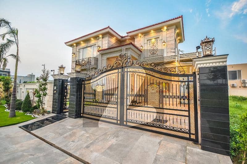 Most Elegant 10 Marla Brand New Designer House For Sale At Super Hot Location Near To Park Most Elegant 10 Marla Brand New Designer House For Sale At Super Hot Location Near To Park