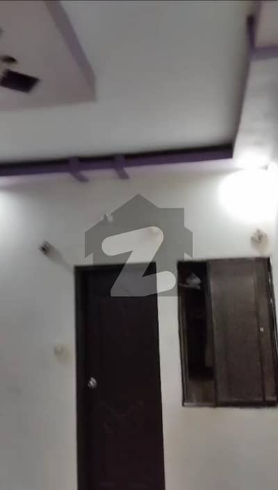 ناظم آباد - بلاک 5سی ناظم آباد,کراچی میں 4 مرلہ بالائی پورشن 49.0 لاکھ میں برائے فروخت۔