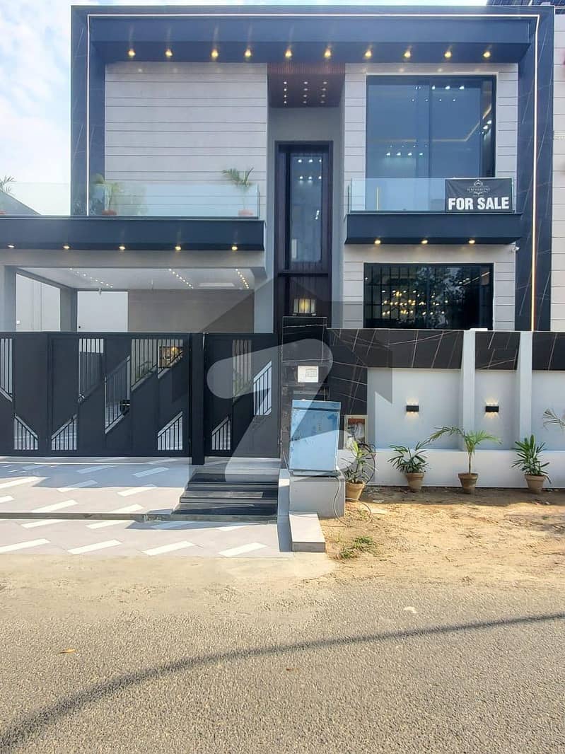 10 MARLA LIXURY HOUSE DOUBLE HEIGHTED LOBBY BRAND NEW IS FOR SALE IN DHA PHASE 11 RAHBAR SECTOR 1 LAHORE