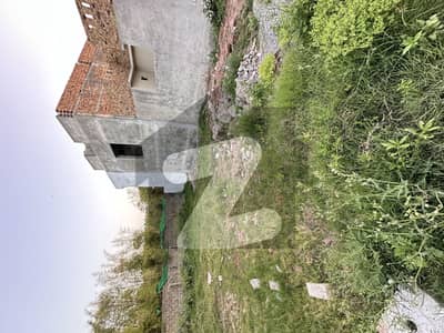 9 Marla Beautiful Location Plot For Sale In Banigala