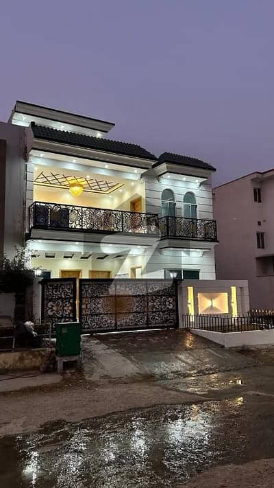 B17 E Block 2900ser 2nd To Mdr Brand New House Available For Sale In Vary Reasonable Price B17 E Block 2900ser 2nd To Mdr Brand New House Available For Sale In Vary Reasonable Price