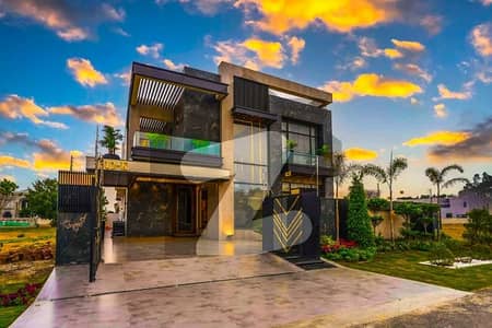 1 Kanal Top Quality Build Luxurious Beautiful Modern Design Villa With Basement For Sale In DHA Lahore Phase 7 Prime Location