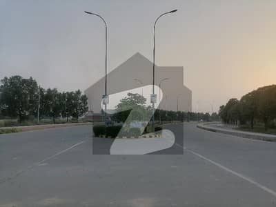 ایف ڈی اے سٹی - بلاک اے4 ایف ڈی اے سٹی,فیصل آباد میں 1 کنال رہائشی پلاٹ 1.2 کروڑ میں برائے فروخت۔ ایف ڈی اے سٹی - بلاک اے4 ایف ڈی اے سٹی,فیصل آباد میں 1 کنال رہائشی پلاٹ 1.2 کروڑ میں برائے فروخت۔