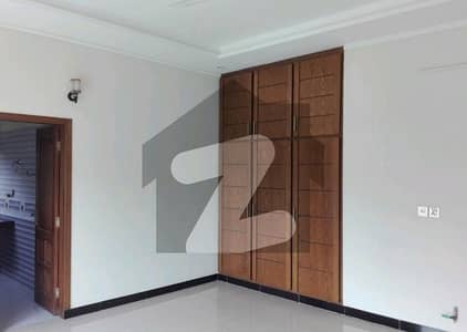 Highly-Desirable Prime Location 1 Kanal Upper Portion Available In I-8