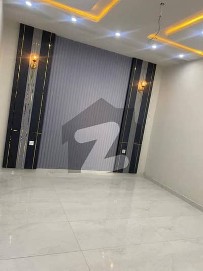 Gulshan-E-Iqbal Block 9 back Urdu Sci Collage 600 yard corner Bungalow Extremely Neat And Clean Bangalow Best chance deal Resonabale Demend Gulshan-E-Iqbal Block 9 back Urdu Sci Collage 600 yard corner Bungalow Extremely Neat And Clean Bangalow Best chance deal Resonabale Demend