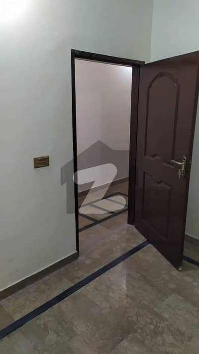 Gulshan Iqbal Block 18 Back Buitul Mukkram Masjid Upper Portion 2 Bed Lounge Only