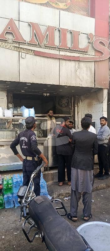ابوالحسن اصفہا نی روڈ کراچی میں 2 مرلہ دکان 75.0 ہزار میں کرایہ پر دستیاب ہے۔