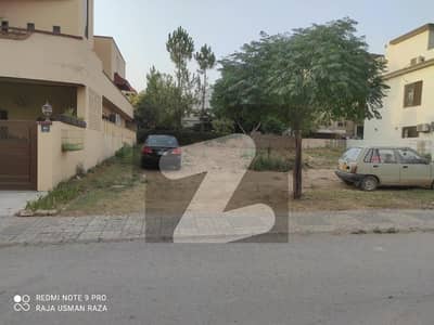 ڈی ایچ اے فیز 2 - سیکٹر ای ڈی ایچ اے ڈیفینس فیز 2,ڈی ایچ اے ڈیفینس,اسلام آباد میں 1 کنال رہائشی پلاٹ 6.0 کروڑ میں برائے فروخت۔ ڈی ایچ اے فیز 2 - سیکٹر ای ڈی ایچ اے ڈیفینس فیز 2,ڈی ایچ اے ڈیفینس,اسلام آباد میں 1 کنال رہائشی پلاٹ 6.0 کروڑ میں برائے فروخت۔