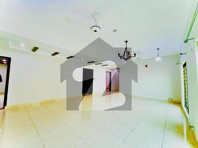 Corner Good View New Building 3 Bedrooms Flat Available Urgent For Sale With Gas Utilities Corner Good View New Building 3 Bedrooms Flat Available Urgent For Sale With Gas Utilities