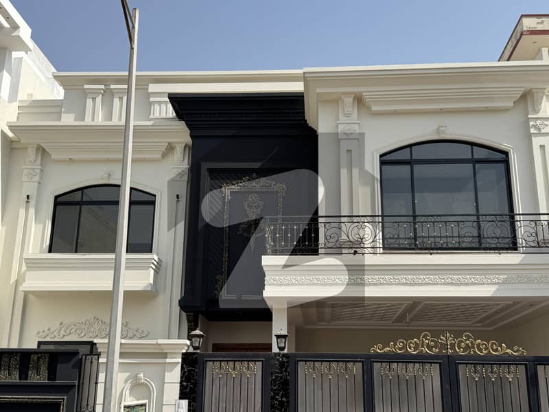Brand New Luxury House Brand New Luxury House