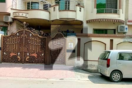 واپڈا ٹاؤن ۔ بلاک سی 1 واپڈا ٹاؤن,گوجرانوالہ میں 5 کمروں کا 10 مرلہ مکان 3.5 کروڑ میں برائے فروخت۔ واپڈا ٹاؤن ۔ بلاک سی 1 واپڈا ٹاؤن,گوجرانوالہ میں 5 کمروں کا 10 مرلہ مکان 3.5 کروڑ میں برائے فروخت۔