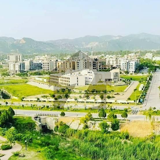 8 Marla Corner Plot In C Block Available For Sale On Investor Rate 8 Marla Corner Plot In C Block Available For Sale On Investor Rate