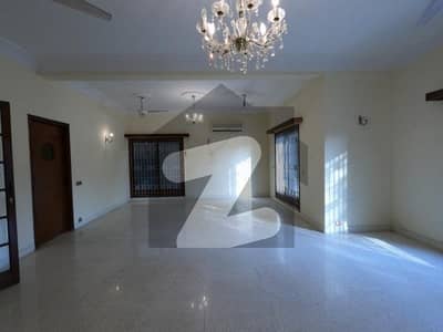 ڈی ایچ اے فیز 6 ڈی ایچ اے ڈیفینس,کراچی میں 3 کمروں کا 1 کنال مکان 3.0 لاکھ میں کرایہ پر دستیاب ہے۔ ڈی ایچ اے فیز 6 ڈی ایچ اے ڈیفینس,کراچی میں 3 کمروں کا 1 کنال مکان 3.0 لاکھ میں کرایہ پر دستیاب ہے۔