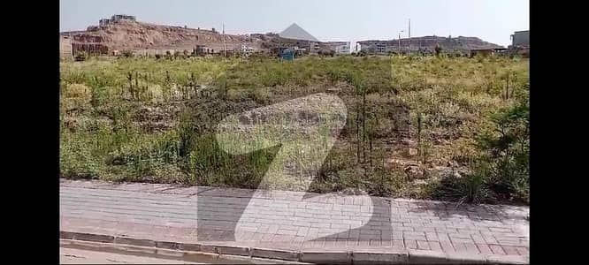 ڈی ایچ اے ڈیفینس فیز 4 ڈی ایچ اے ڈیفینس,اسلام آباد میں 1 کنال رہائشی پلاٹ 3.12 کروڑ میں برائے فروخت۔ ڈی ایچ اے ڈیفینس فیز 4 ڈی ایچ اے ڈیفینس,اسلام آباد میں 1 کنال رہائشی پلاٹ 3.12 کروڑ میں برائے فروخت۔