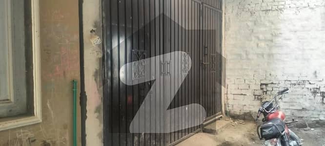 Buy Prime Location 1 Marla House At Highly Affordable Price