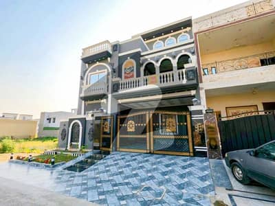10 Marla House In Stunning LDA Avenue - Block M Is Available For Sale